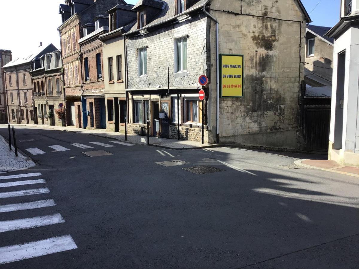Honfleur Centre Ville Avec Garage Prive Bagian luar foto
